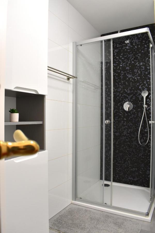 Lovely Apartment In Center Prague Exterior photo